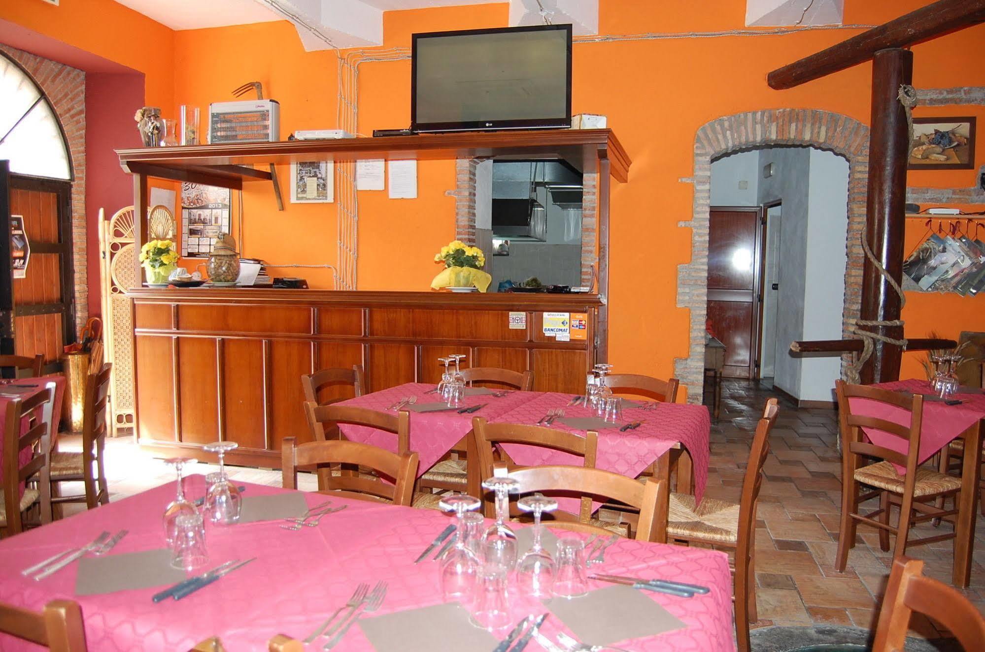 Agriturismo Parra Santa Lucia del Mela Экстерьер фото